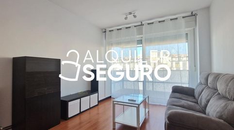 Foto 2 de Piso de alquiler en Casiopea, Sur - PAU 4, Móstoles