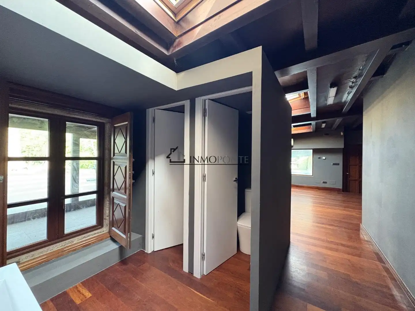 Casa o xalet en venda en Pontevedra Capital  amb Jardí privat