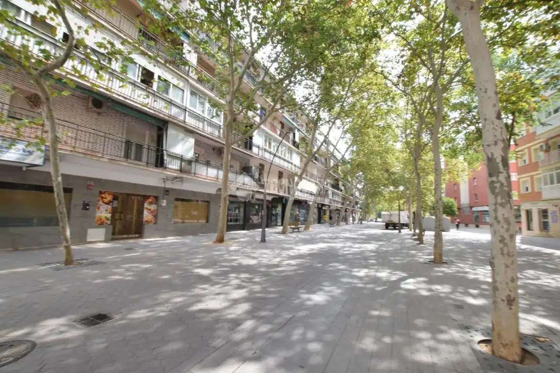 Vista exterior de Pis en venda en Alcorcón