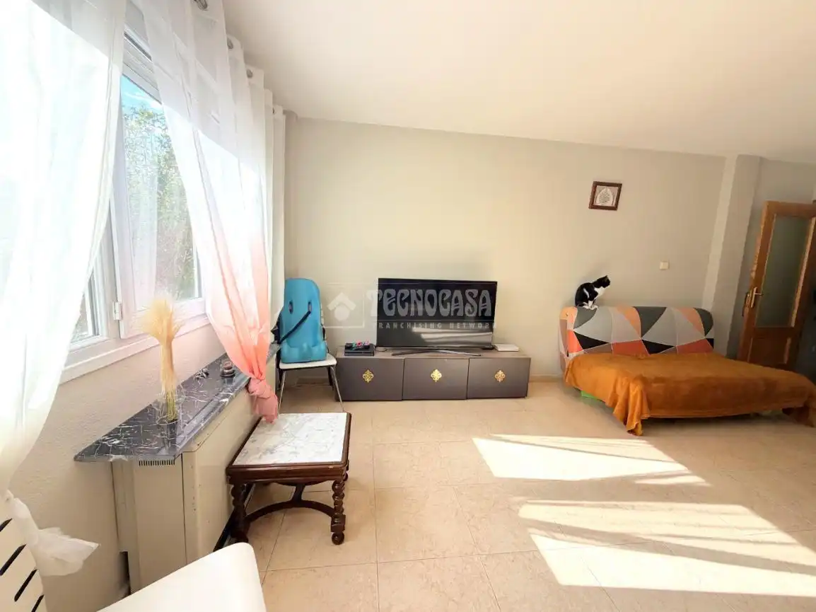 Sala de estar de Piso en venta en Torrelaguna
