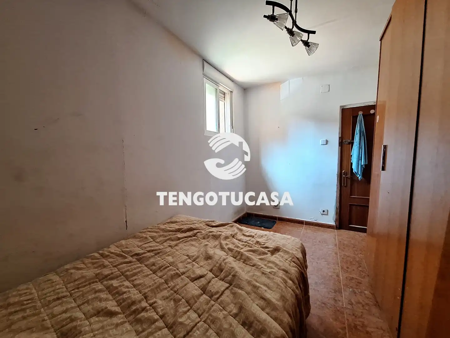 Habitación de Piso en venta en Madrid con Amueblado y Horno