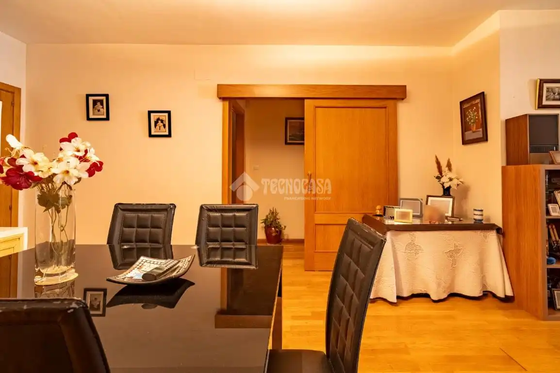 Esszimmer von Wohnung zum Verkauf in Jun