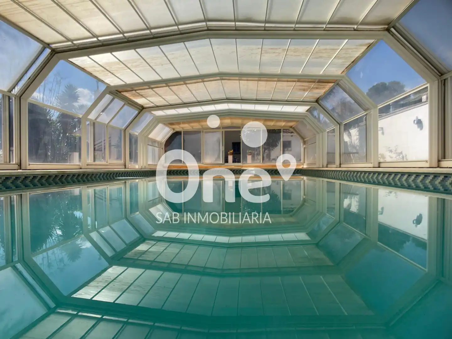 Villa con terrazza in vendita a Montepilar
