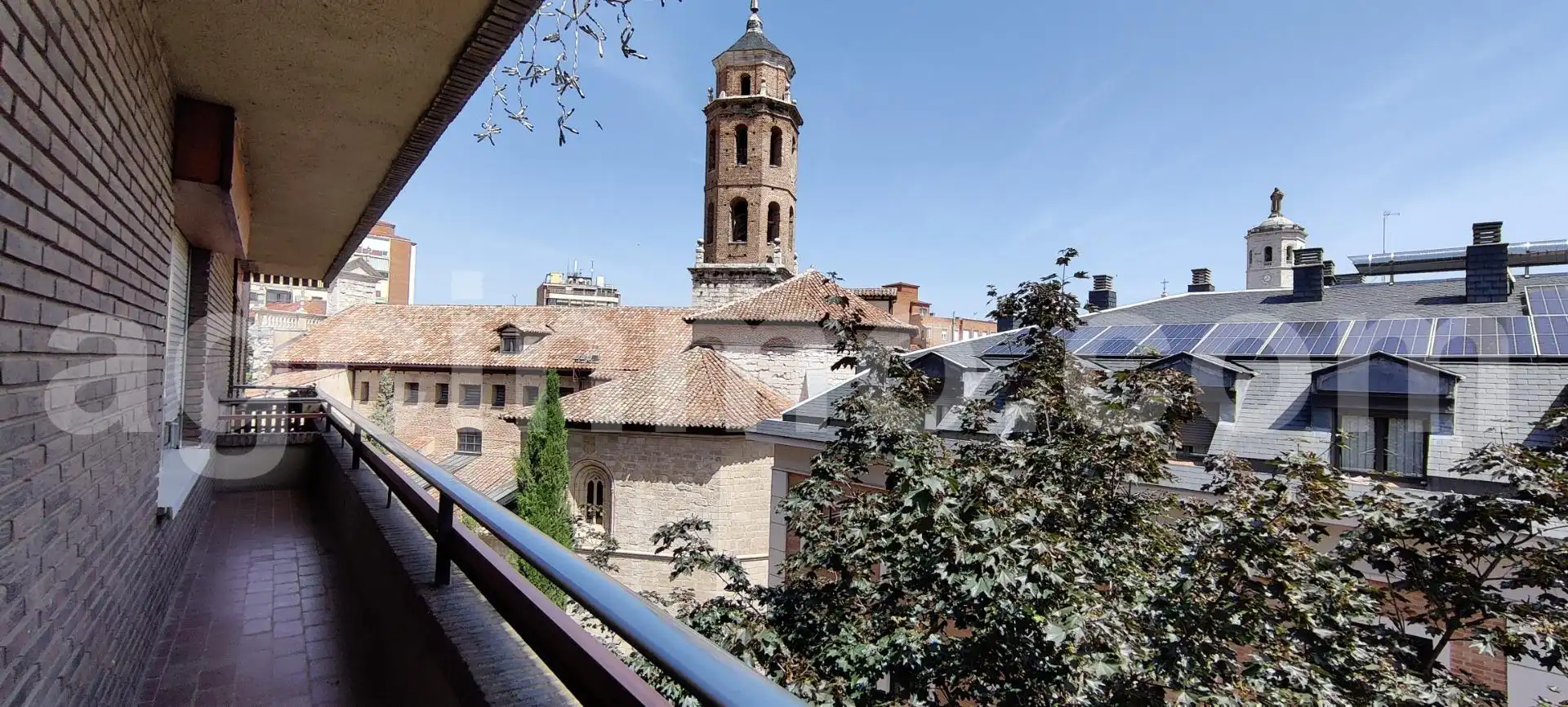 Exterior view of Flat for sale in Valladolid  with Heating, Terrace and Storage room