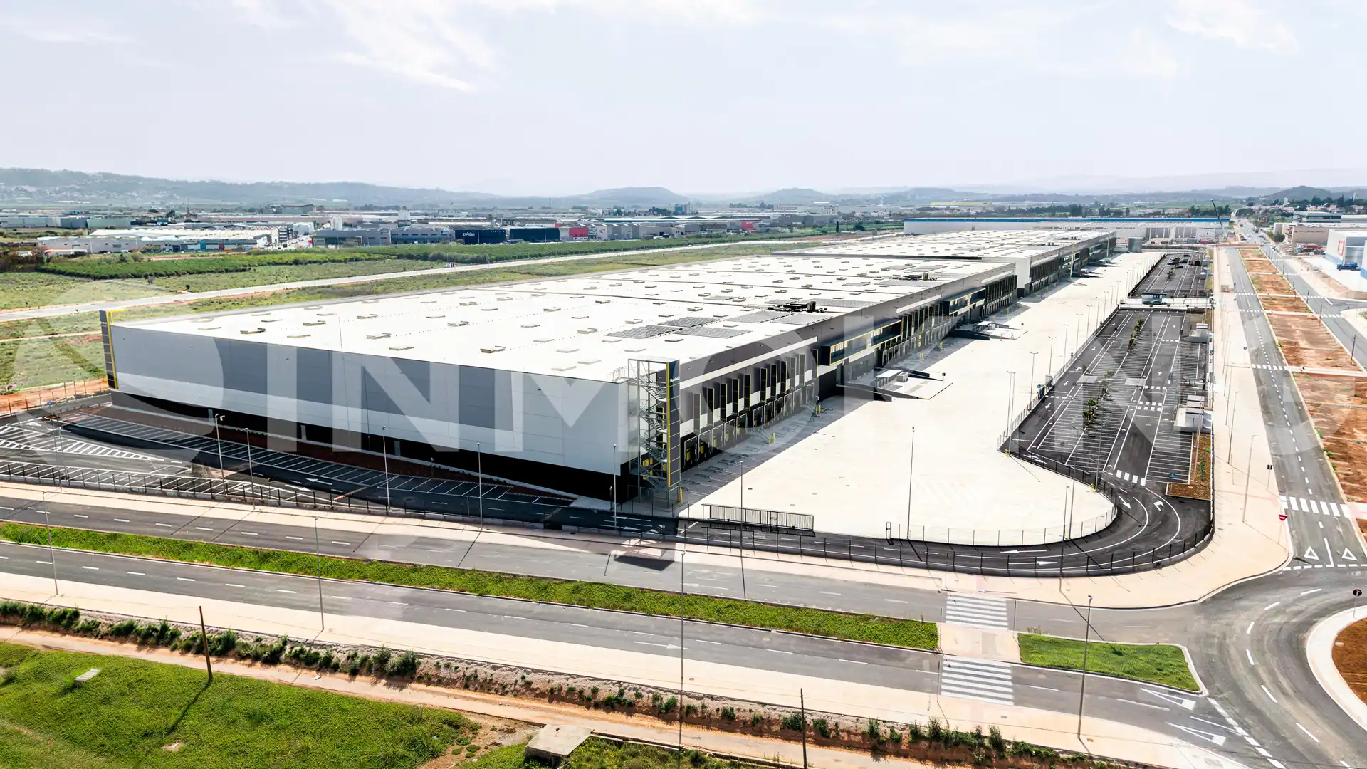 Industriegebäude mit Aufzug zur Miete in Polígono Industrial Masía Del Conde De Loriguilla S/N, imagen 2