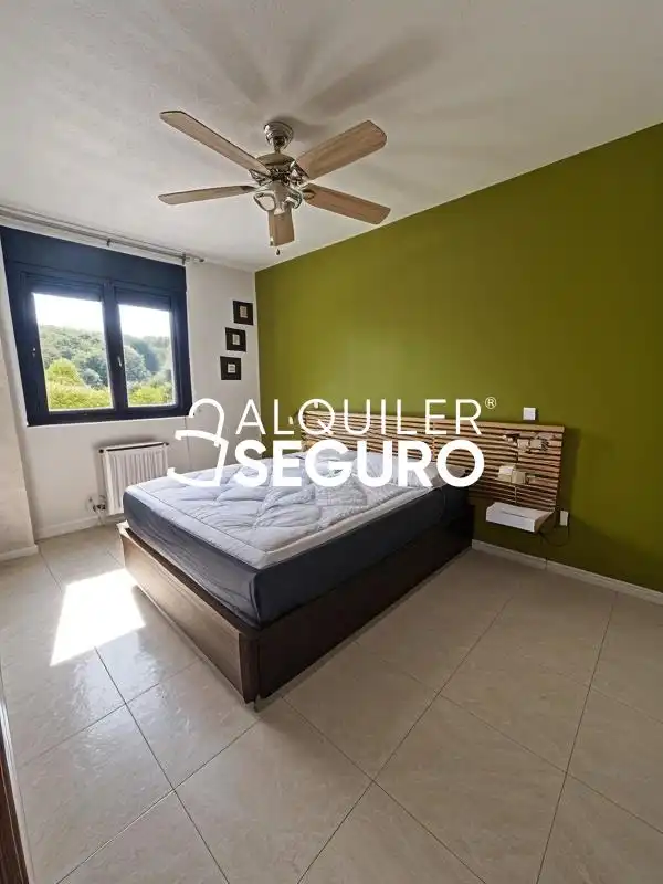 Habitación de Piso de alquiler en Camarma de Esteruelas con Calefacción