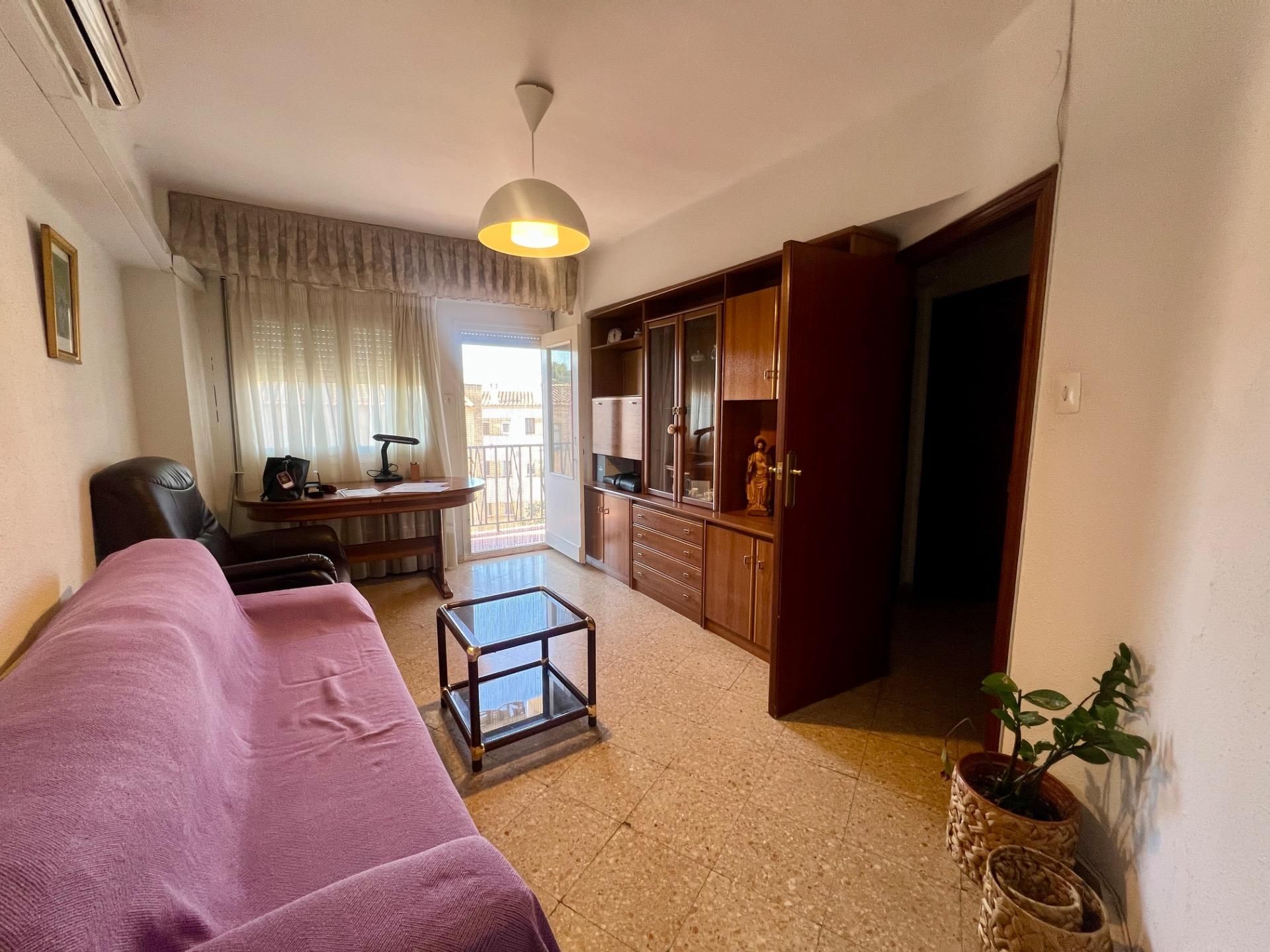Living room of Flat for sale in Tortosa  with Air Conditioner, Heating and Terrace