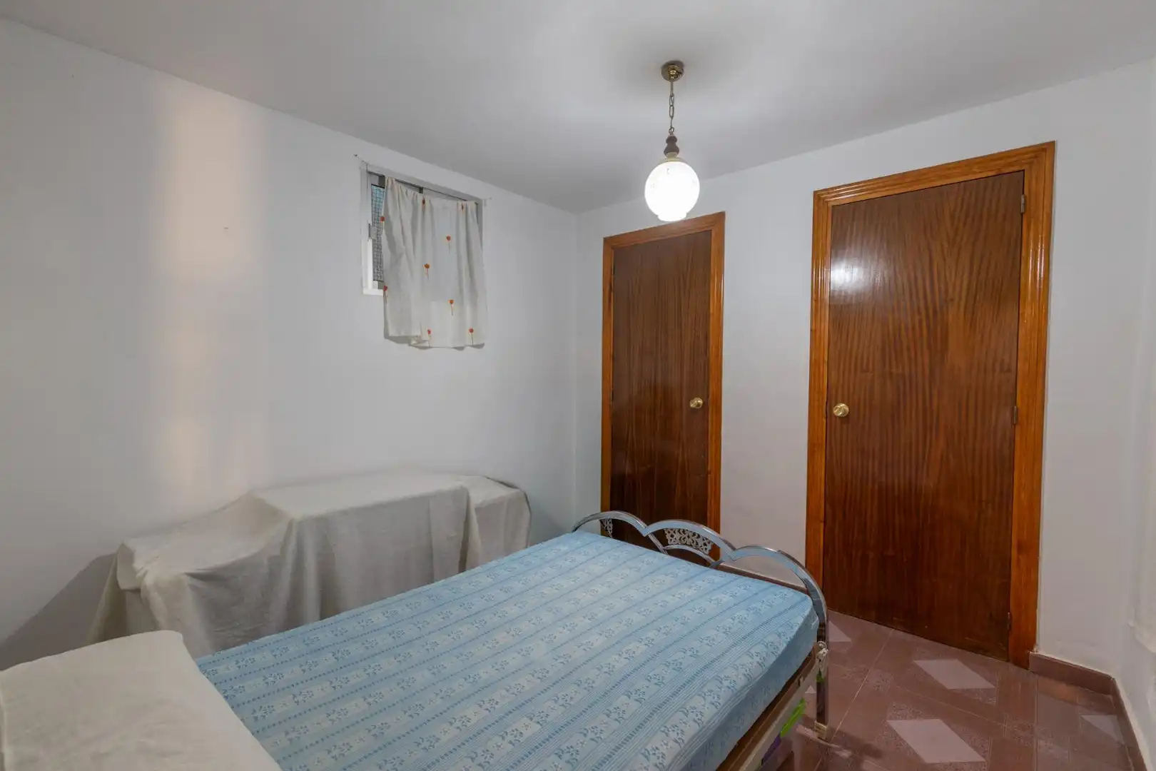 Dormitori de Casa o xalet en venda en Morelábor amb Terrassa i Alarma