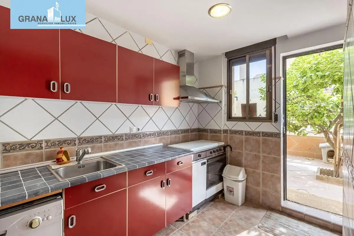 Chalet con terraza en venta en Calle de la Reina Mora, imagen 8