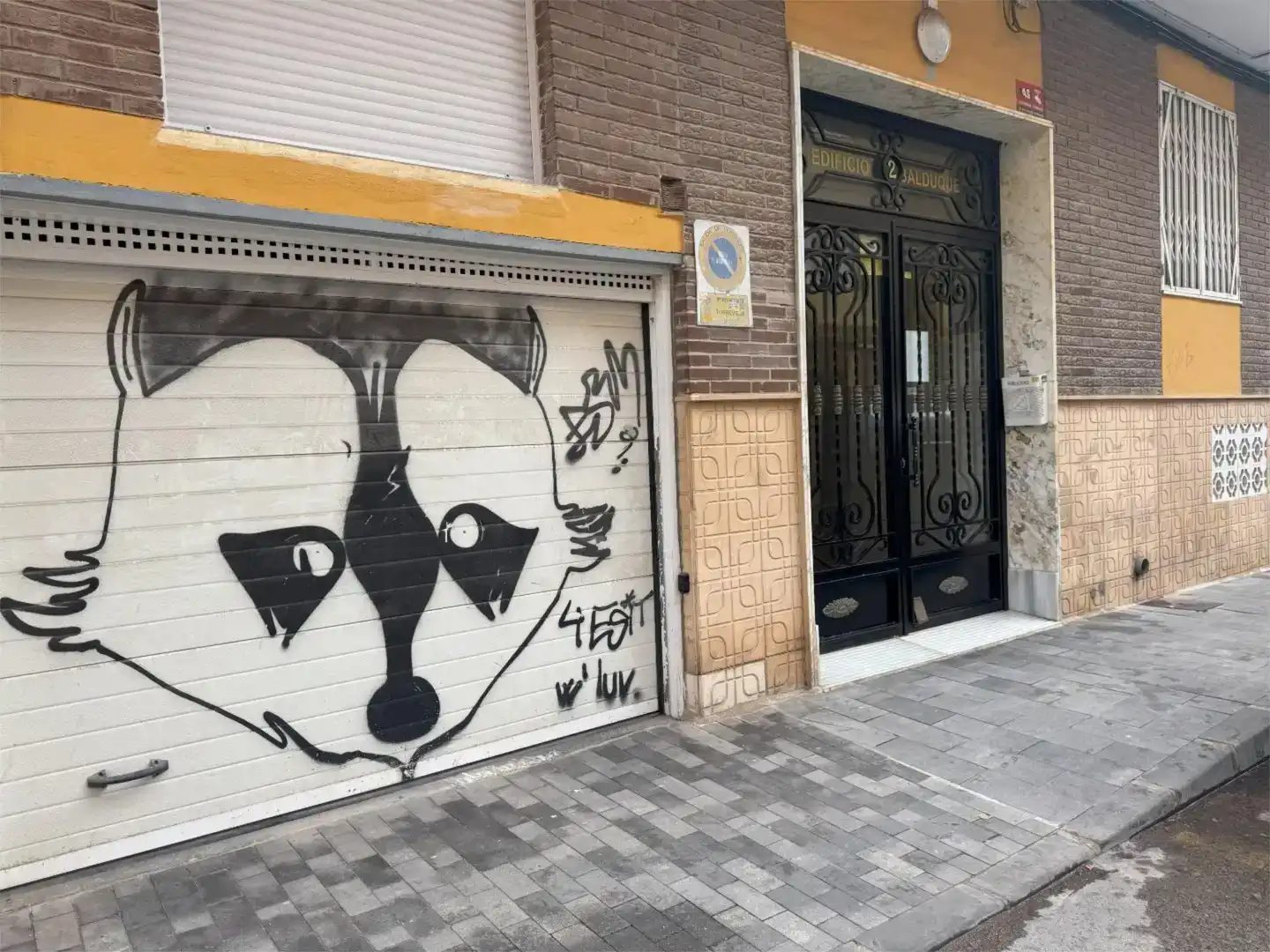 Exterior view of Flat for rent in Torrevieja  with Air Conditioner and Balcony