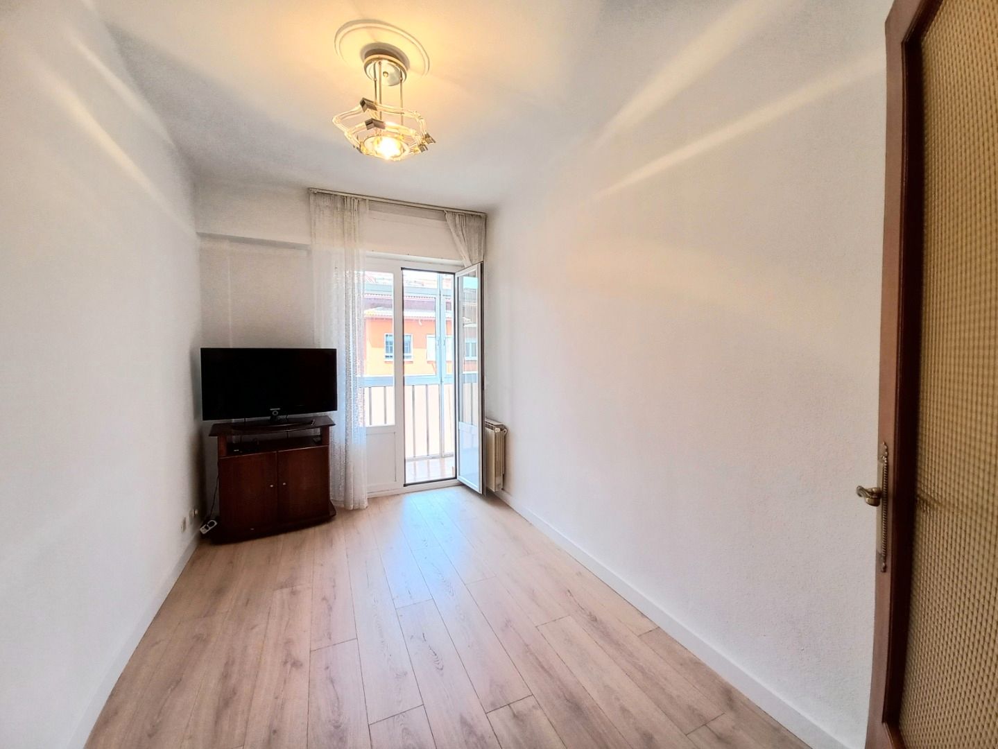 Bedroom of Flat for sale in Burgos Capital  with Heating, Parquet flooring and Terrace