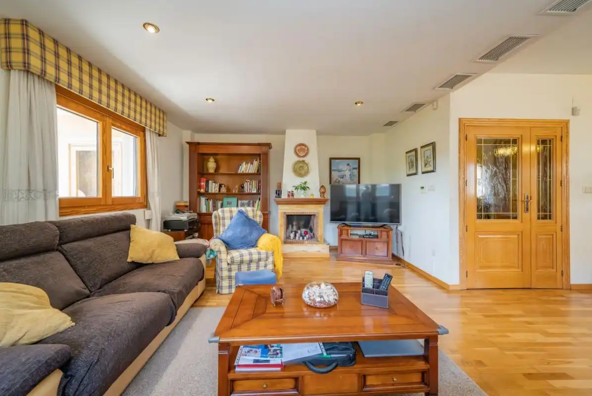 Villa mit Terrasse zum Verkauf in Carrer Serra de la Grana, imagen 5