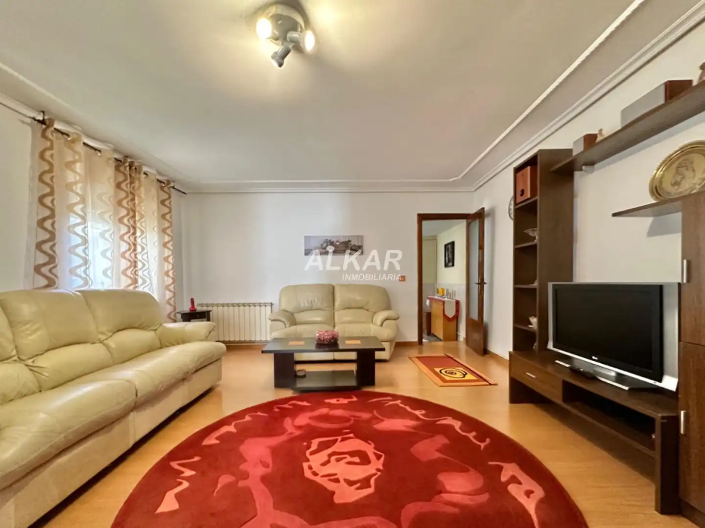 Living room of Houses for sale in Ribaforada  with Air Conditioner, Heating and Parquet flooring