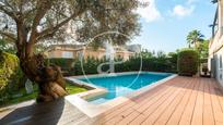 Piscina de Casa adosada en venda en  Palma de Mallorca amb Aire condicionat, Calefacció i Jardí privat