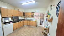 Cuina de Pis en venda en Sant Boi de Llobregat amb Balcó