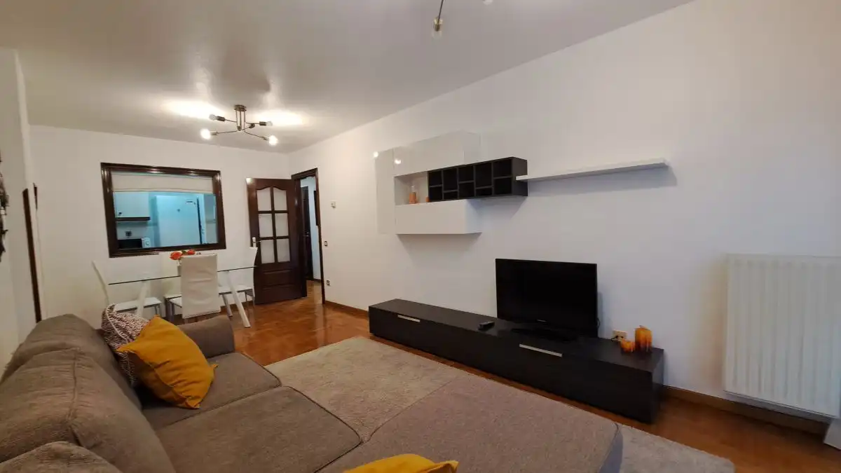Apartamento de alquiler en Llano