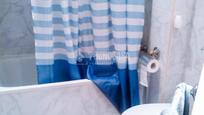 Bathroom of Flat for sale in  Madrid Capital  with Terrace