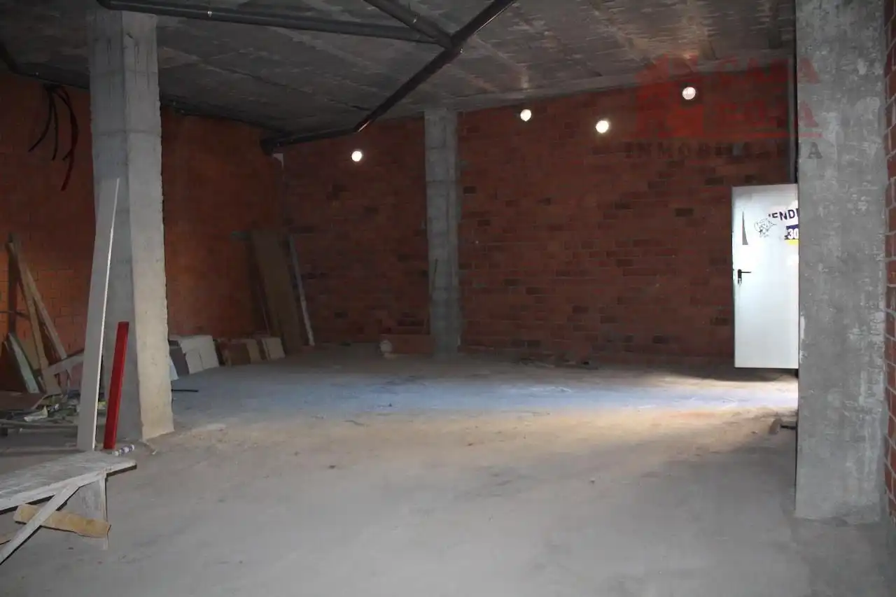 Business premises to rent in Coiro, imagen 4