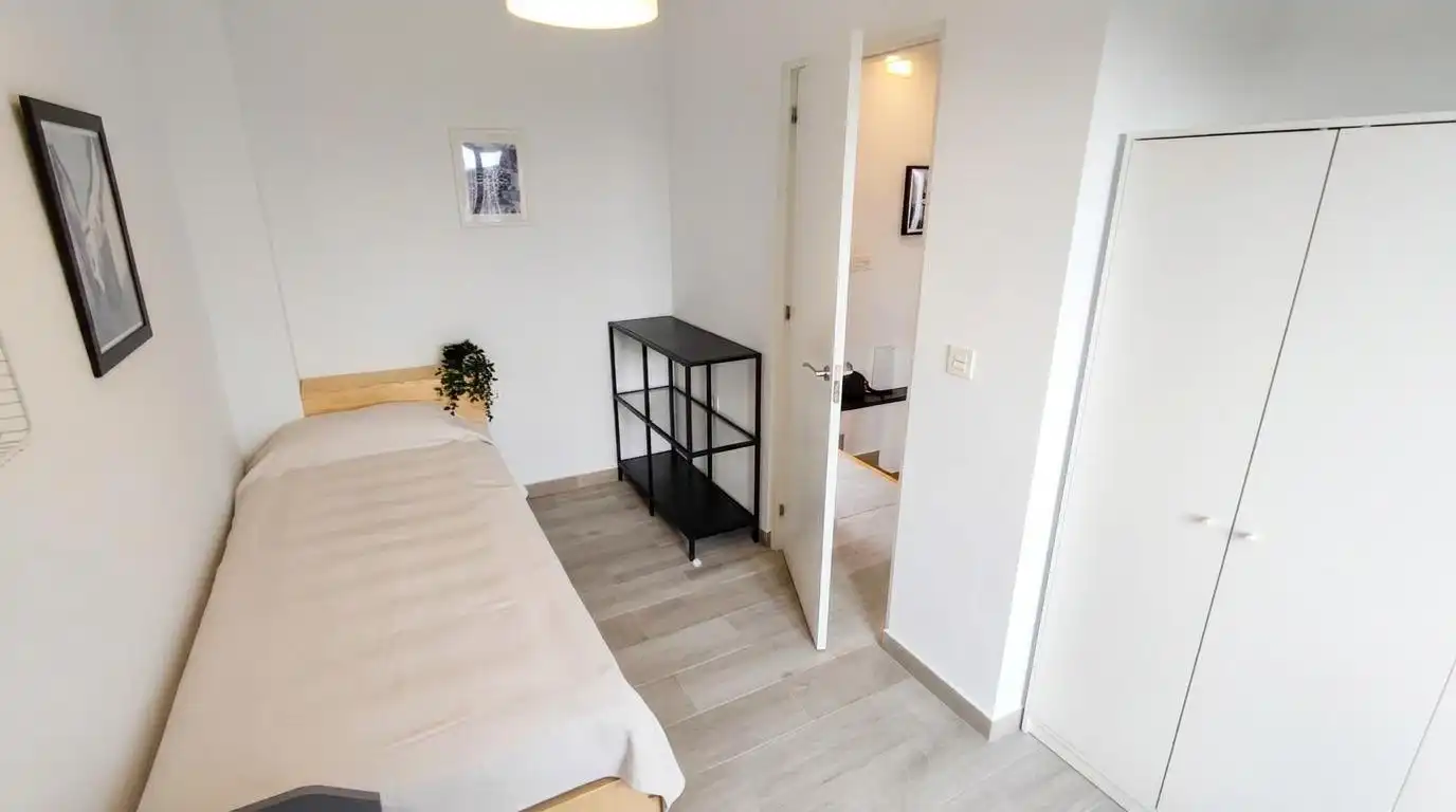 Dormitori de Casa o xalet de lloguer en Granada amb Aire condicionat, Calefacció i Terrassa