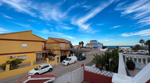 Foto 2 de Casa adosada en venda a Carrer L'alcalatén, La Torre - Playa de Chilches, Castellón