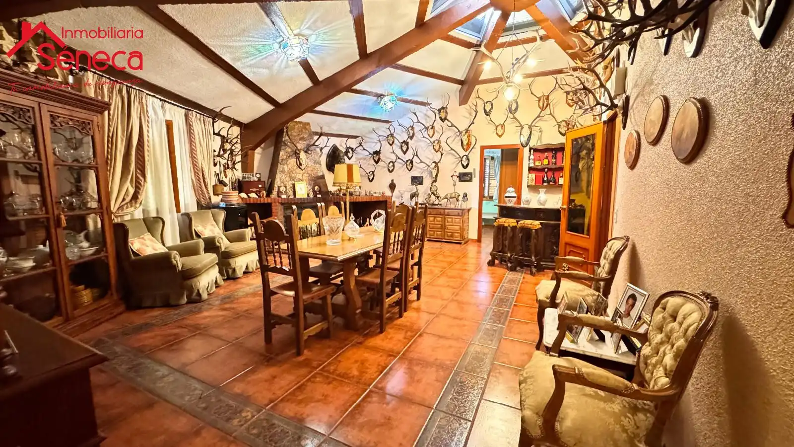 Dining room of Houses for sale in Córdoba  with Air Conditioner, Heating and Storage room
