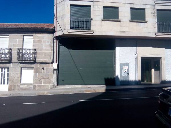 Local comercial en Alquiler en A Cañiza