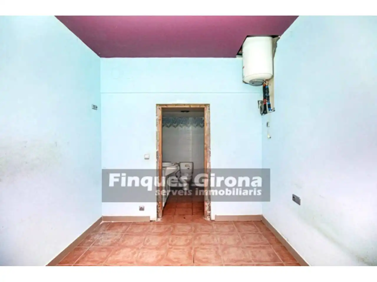 Piso en venta en Girona con Calefacción