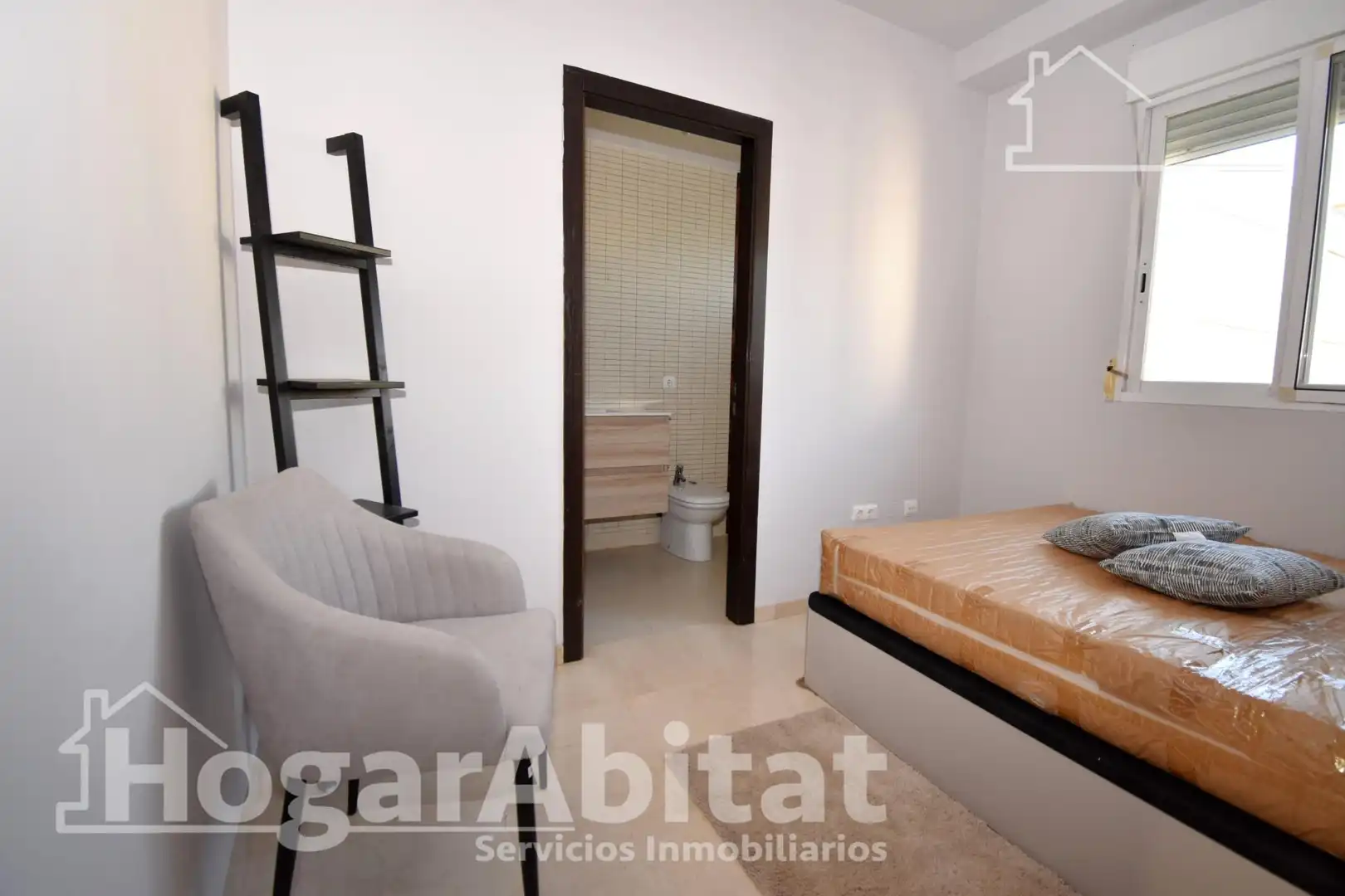 Habitación de Ático en venta en Albal con Aire acondicionado, Calefacción y Terraza