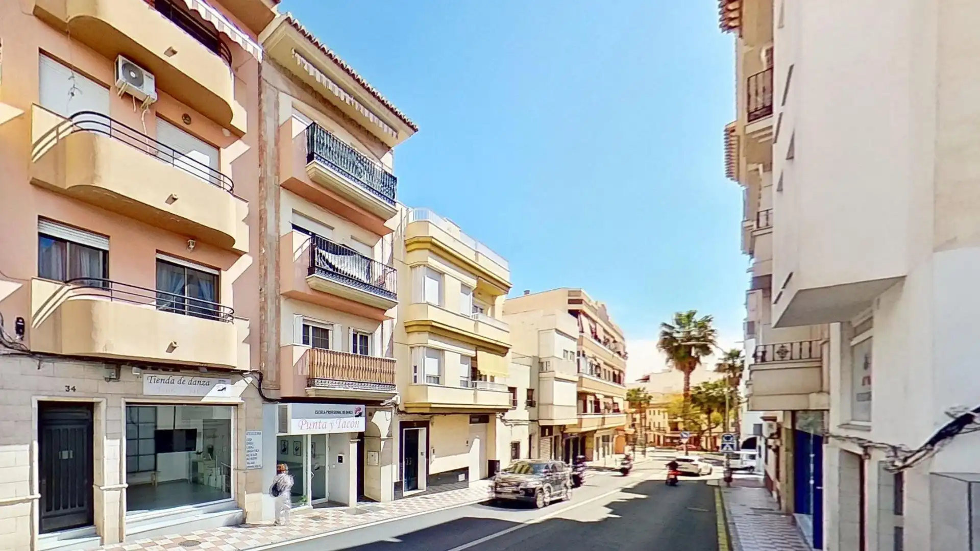 Vista exterior de Piso en venta en Motril con Terraza y Balcón