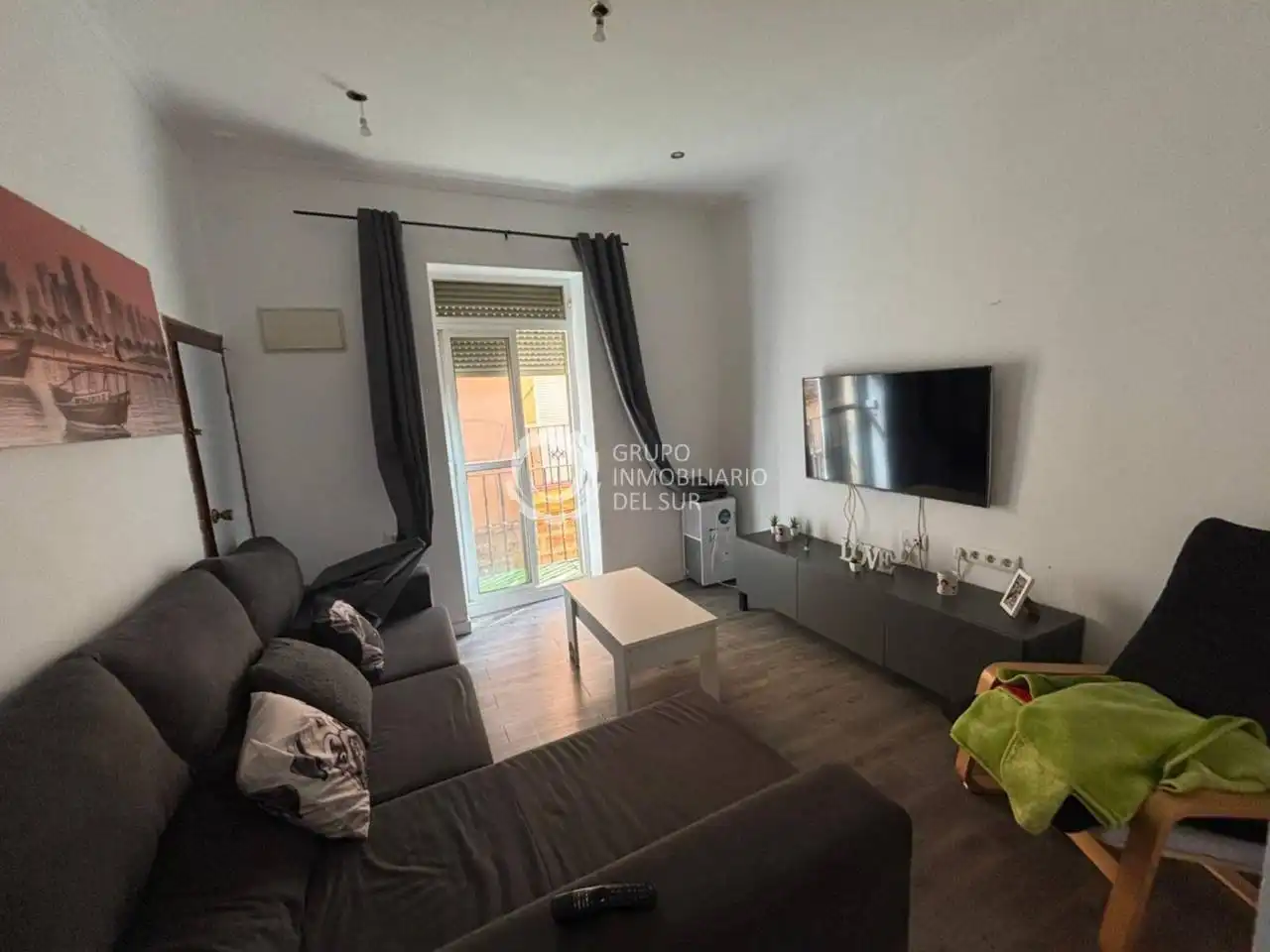 Sala de estar de Piso en venta en Cádiz con Trastero y Amueblado