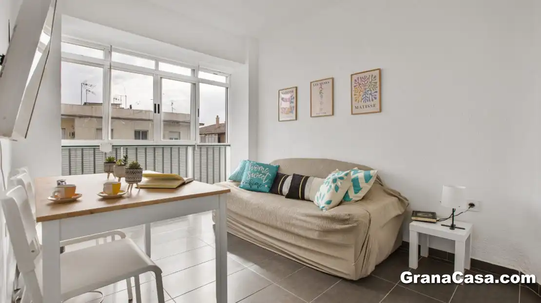 Bedroom of Flat for rent in Maracena  with Air Conditioner, Heating and Furnished