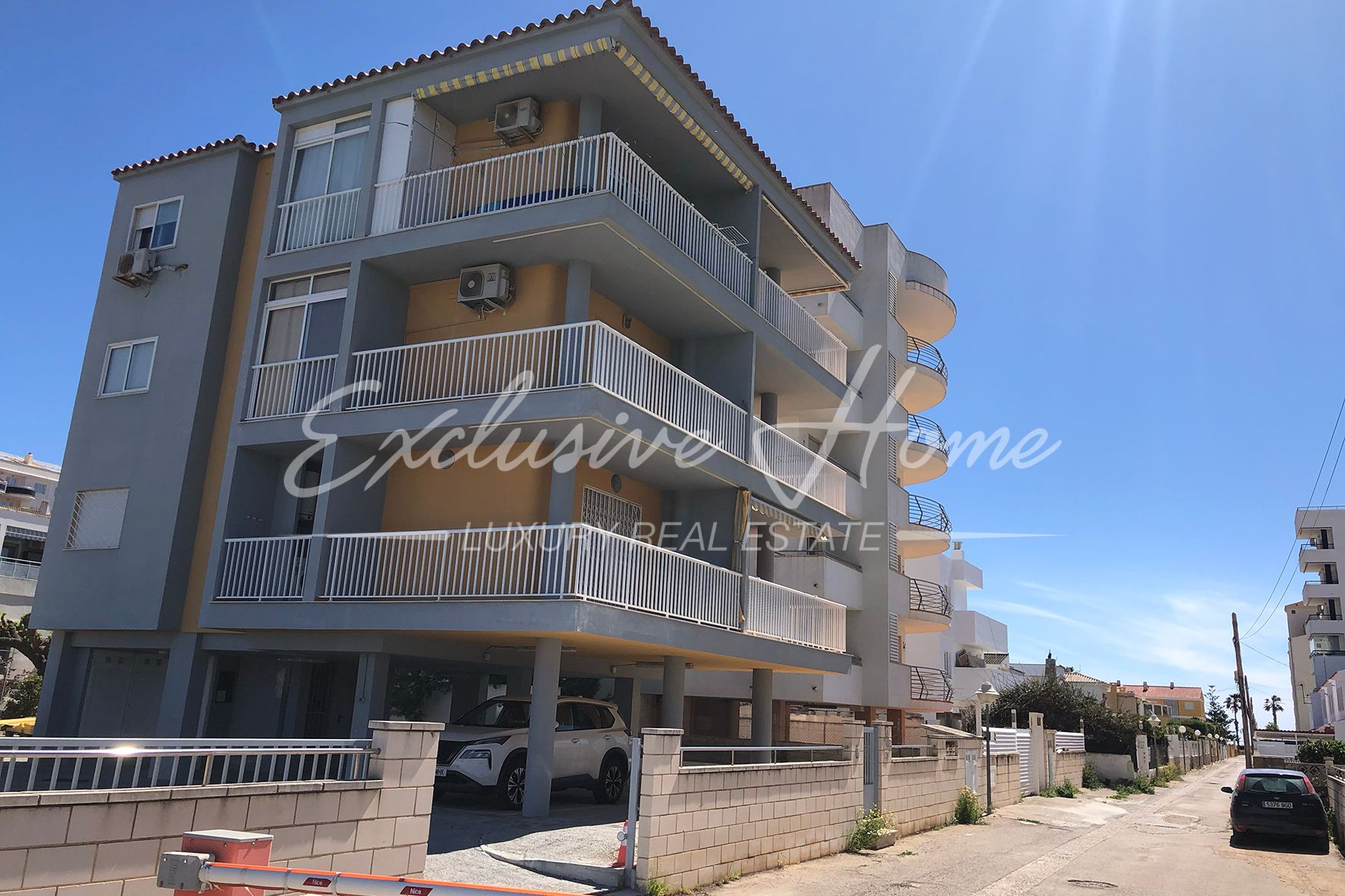 Vista exterior de Apartamento en venta en Peñíscola / Peníscola con Aire acondicionado, Calefacción y Trastero