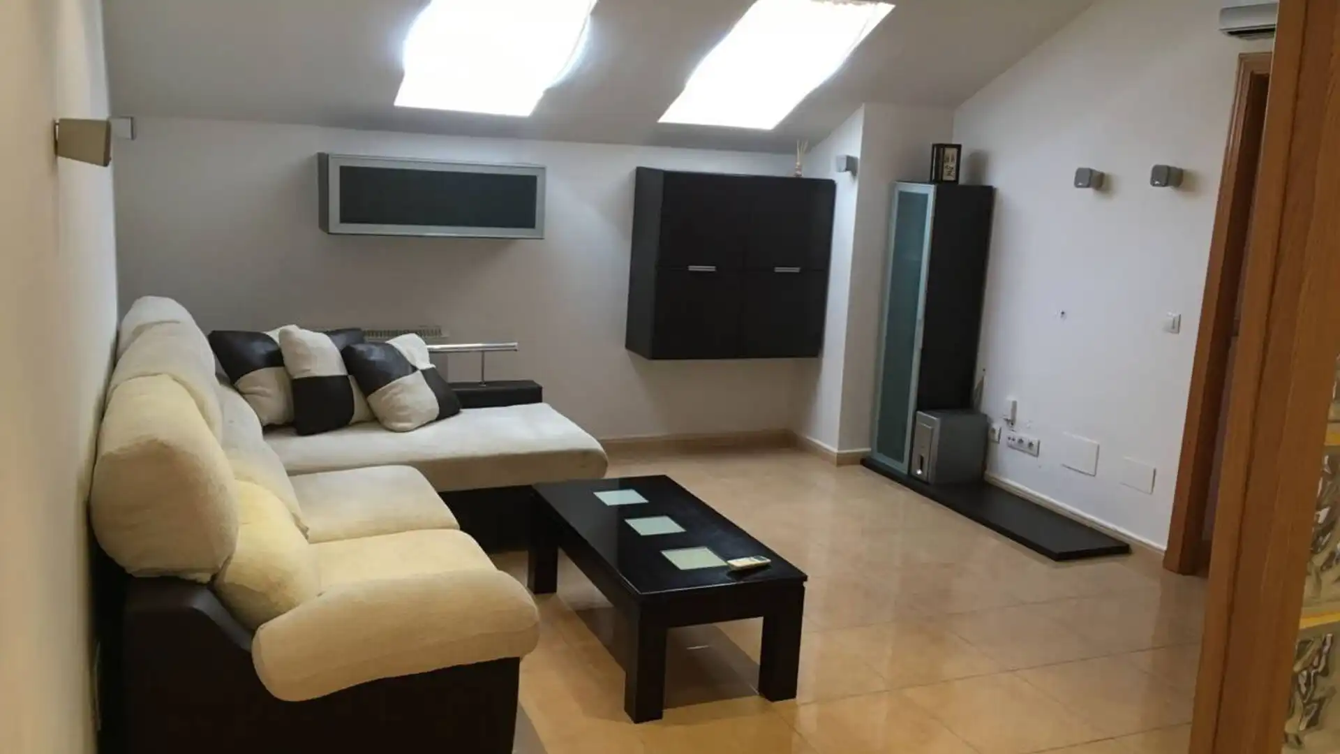 Dachboden zum Verkauf in Calle Esquivias, 1