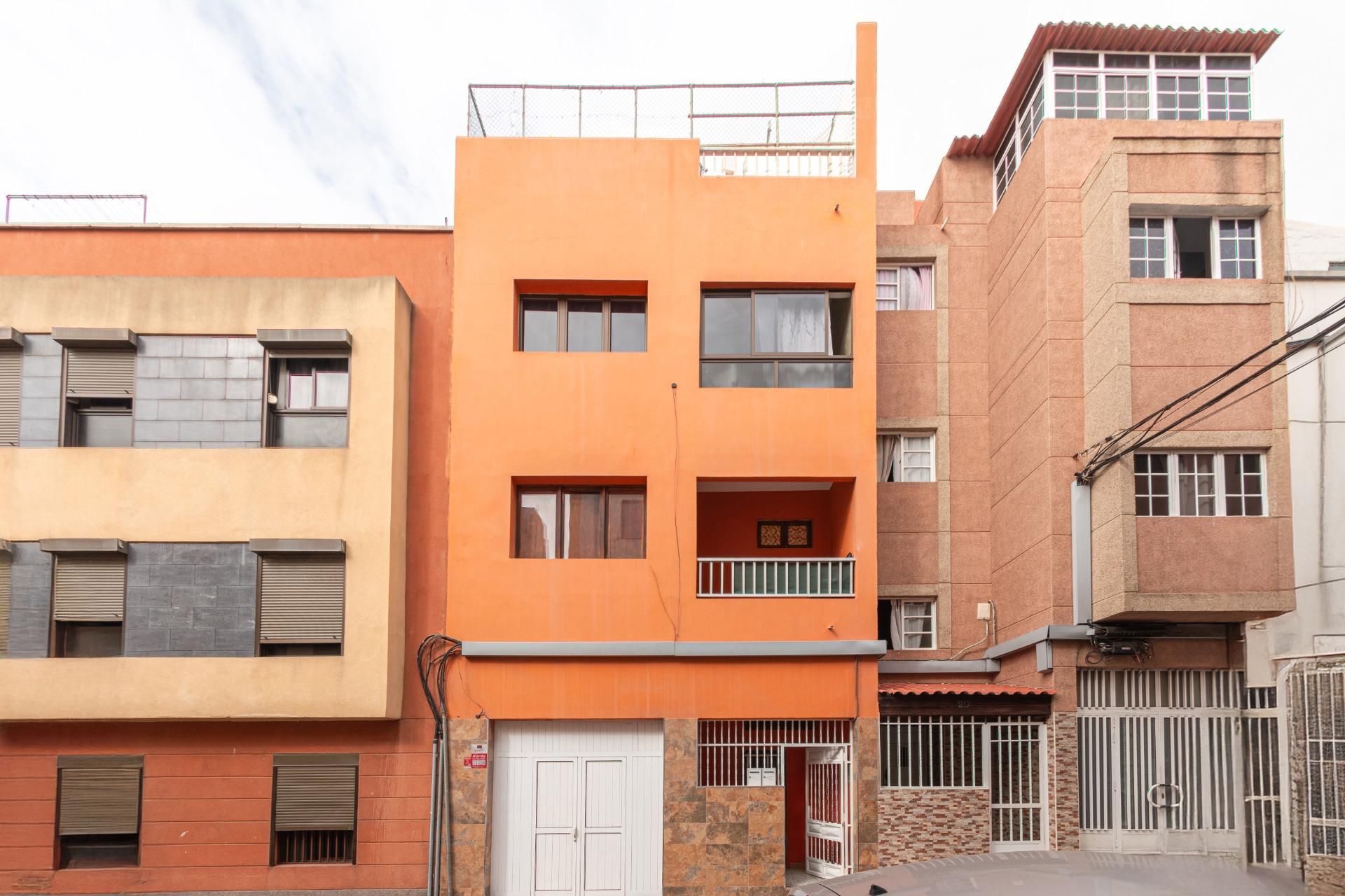Vista exterior de Edifici en venda en Las Palmas de Gran Canaria