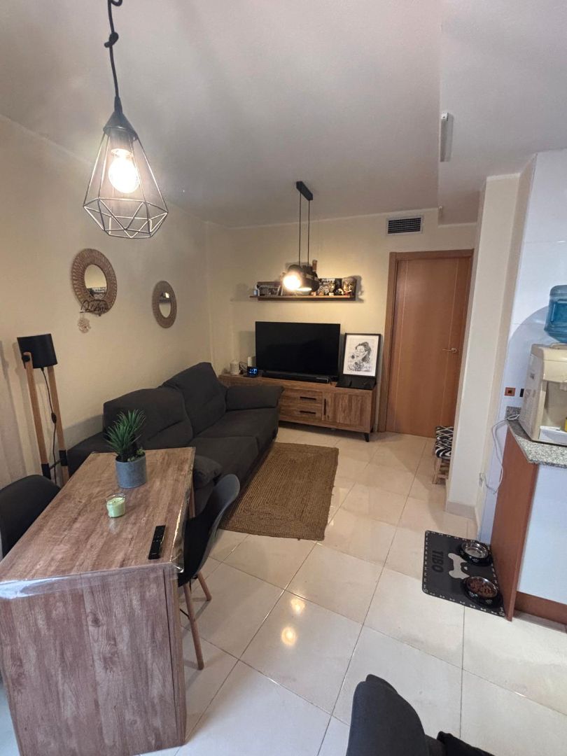 Living room of Flat for sale in Vandellòs i l'Hospitalet de l'Infant  with Air Conditioner, Terrace and Storage room