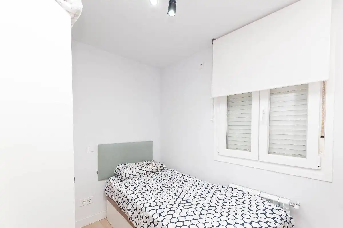 Wohnung zur Miete in Estación - Parque O'Donnell, imagen 2
