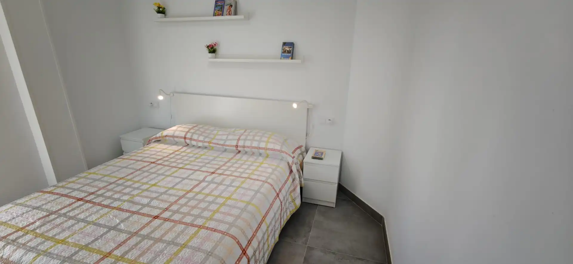 Piso de alquiler en Avenida Alcalde José Ramirez Bethencourt, 21, Arenales - Lugo - Avda. Marítima