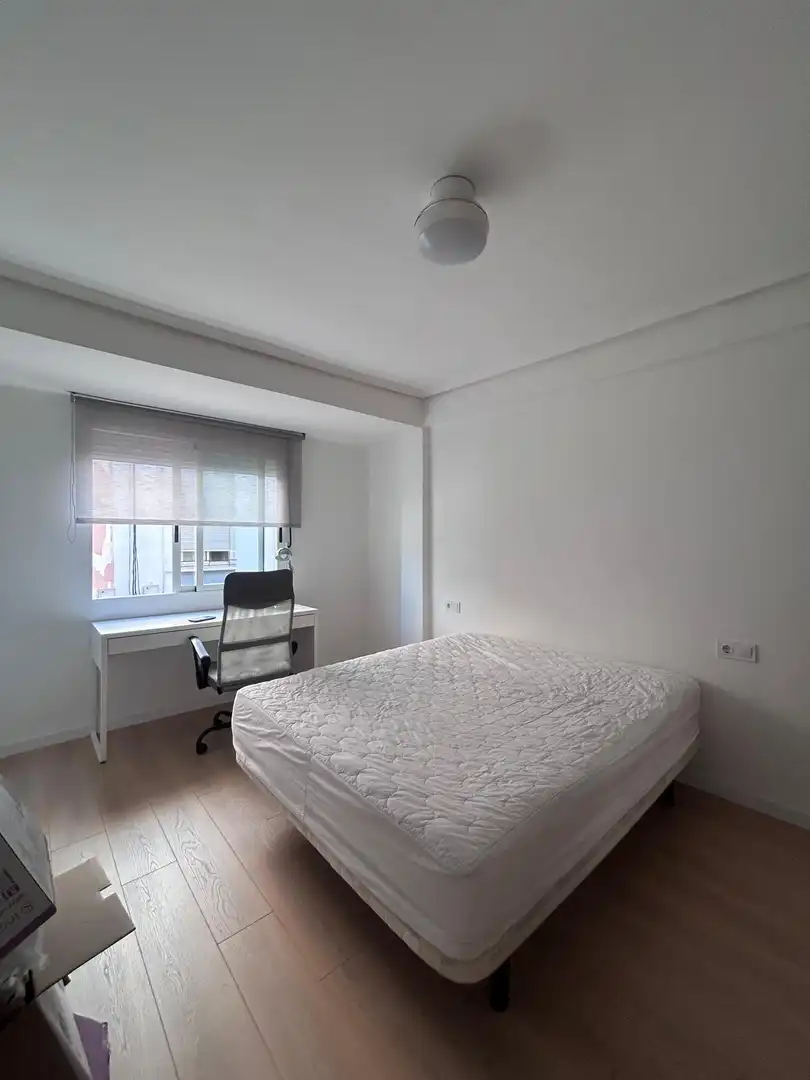 Dormitori de Apartament de lloguer en Burjassot