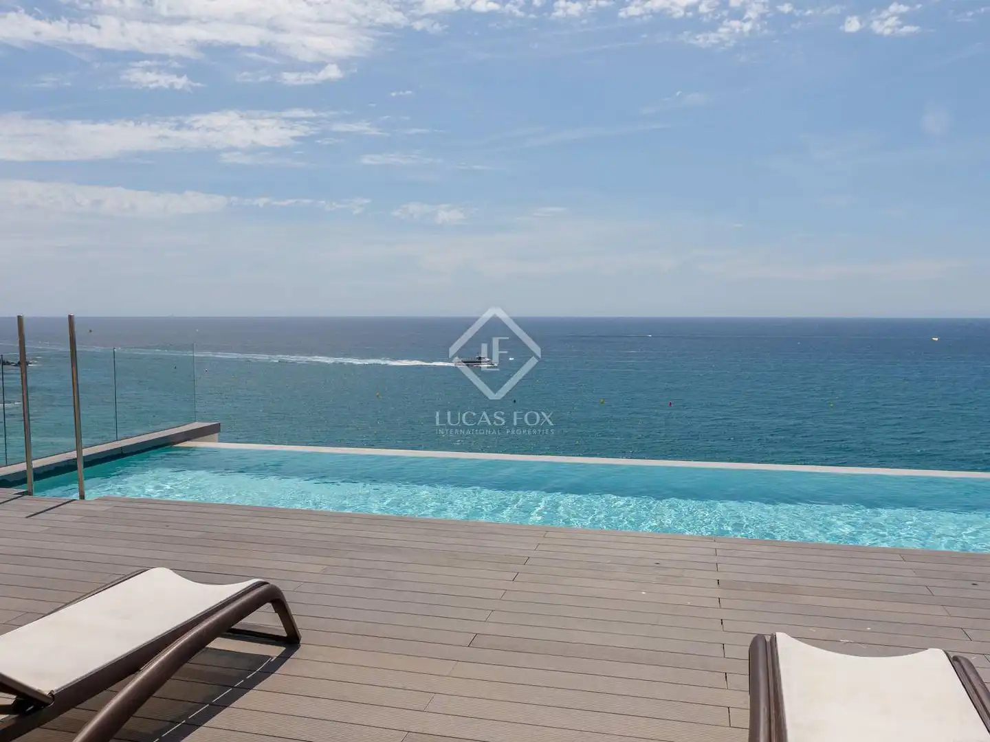 Piscina de Piso en venta en Lloret de Mar con Aire acondicionado, Calefacción y Balcón