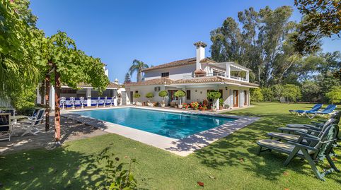 Foto 2 de Casa o chalet en venta en Centro, Estepona