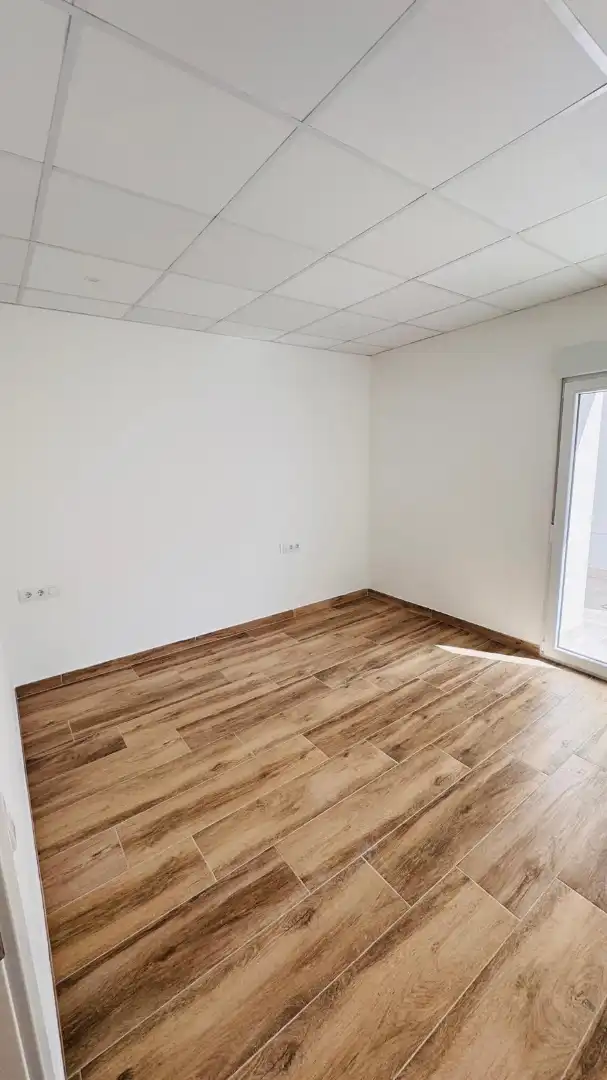 Ground floor for sale in Vinaròs  with Air Conditioner and Parquet flooring
