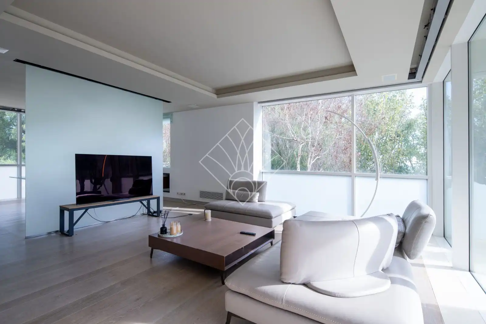 Living room of Houses for sale in Barcelona  with Air Conditioner, Heating and Terrace