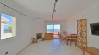 Menjador de Apartament en venda en Mijas amb Aire condicionat, Terrassa i Piscina