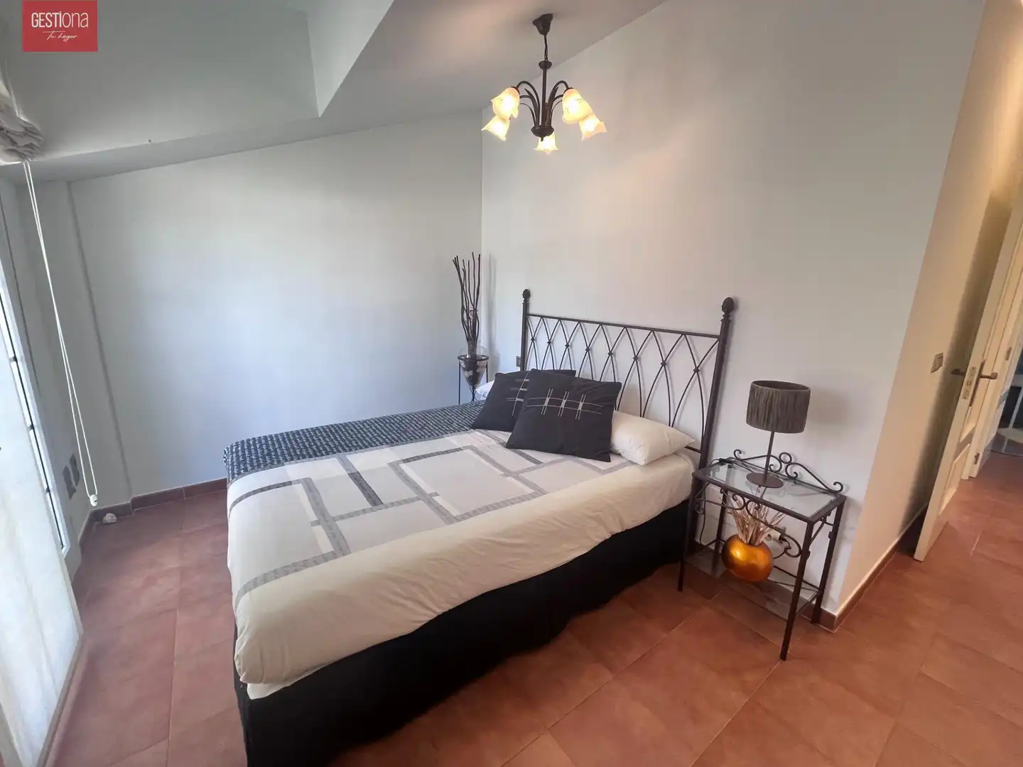 Dormitori de Casa adosada en venda en Arnuero amb Calefacció, Jardí privat i Terrassa
