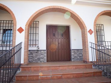 Villa avec jardin à vendre à Villanueva del Rosario