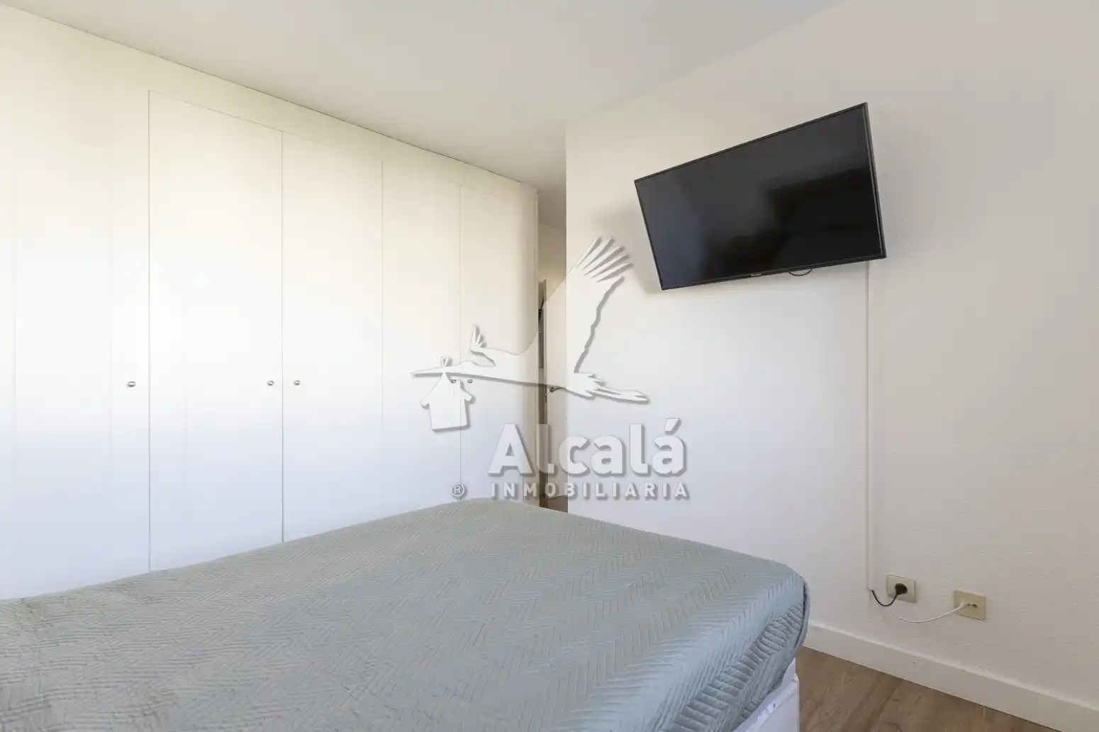 Habitación de Piso en venta en Alcalá de Henares con Aire acondicionado, Calefacción y Trastero