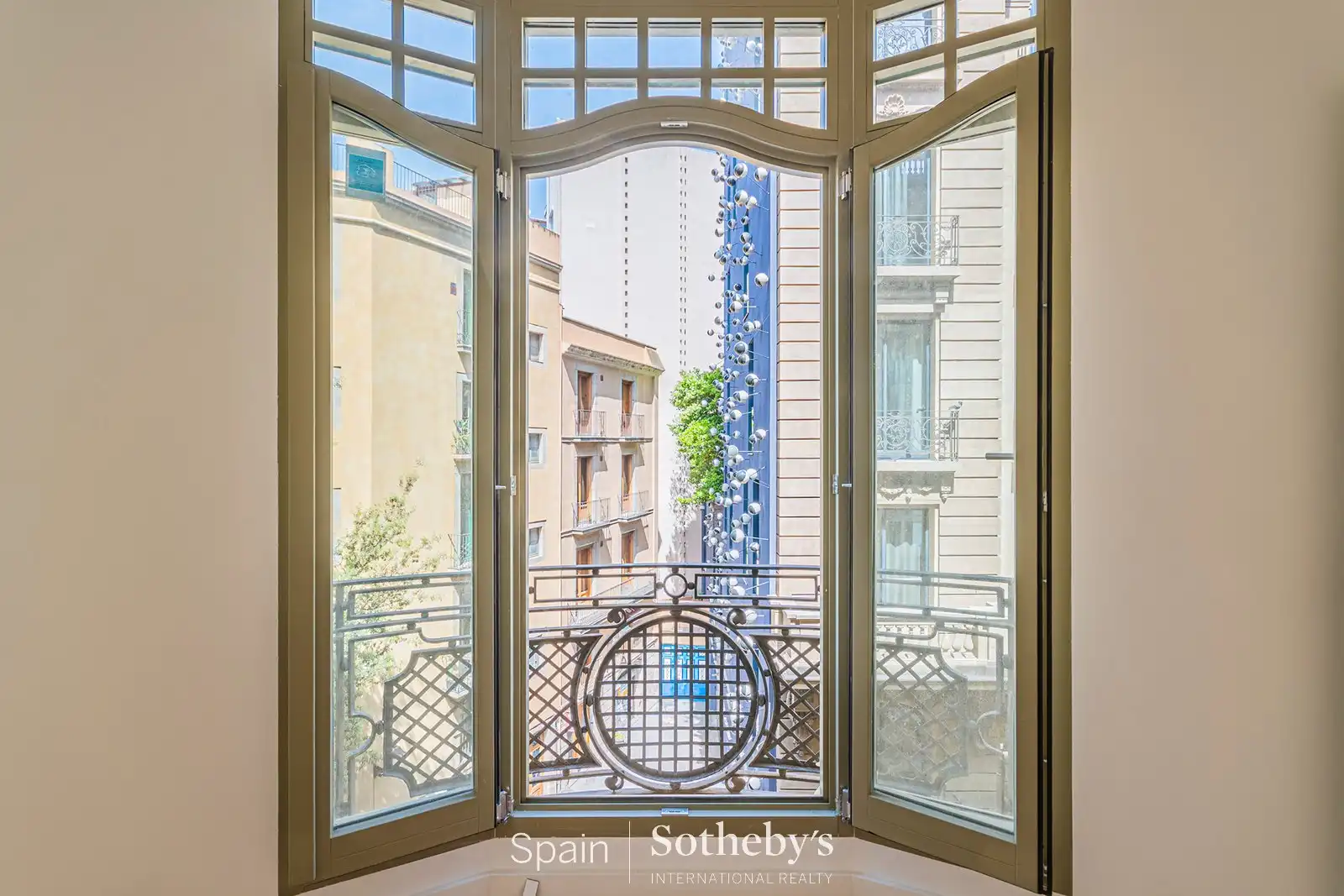 Apartment mit Aufzug zum Verkauf in Carrer Comtal, imagen 13