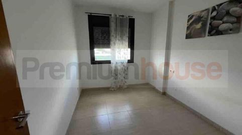 Foto 4 von Wohnung zum Verkauf in Plaza 20 de Maig, Deltebre, Tarragona