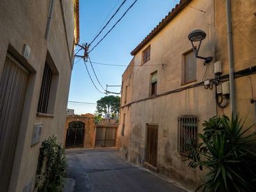 Casa con balcone in vendita a Calle SAN BARTOMEU 18