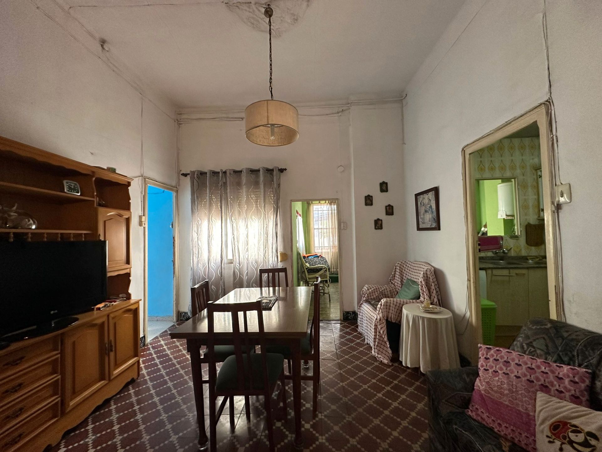 Menjador de Casa adosada en venda en Burjassot